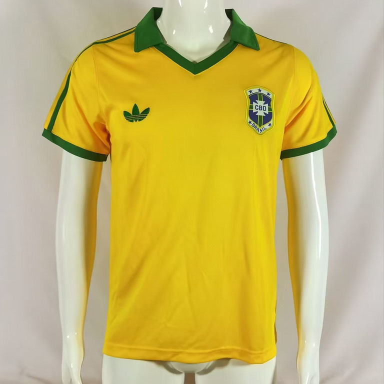 1977 Brazil Home - Click Image to Close